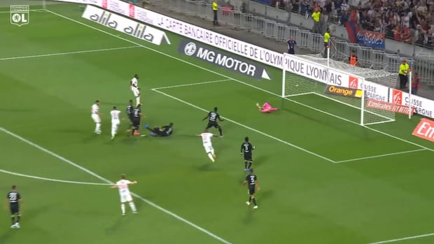 Kenny Tetê's first goal in 2022-23